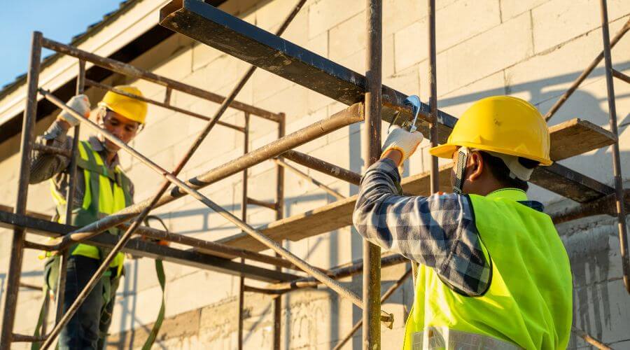 Professional fairlawn roofing services in Maysville, GA